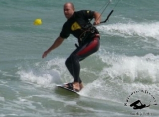 Kitesurfing courses in Salento